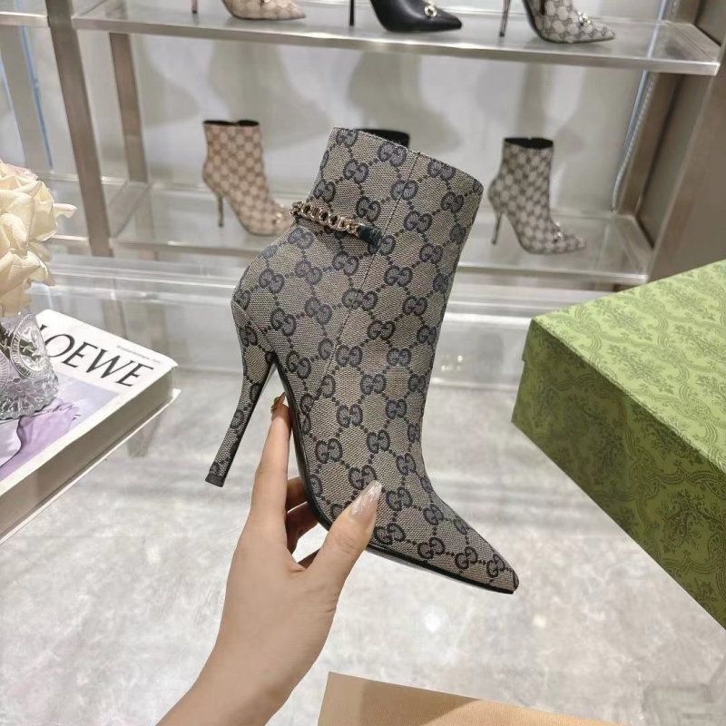 G*u*i boots